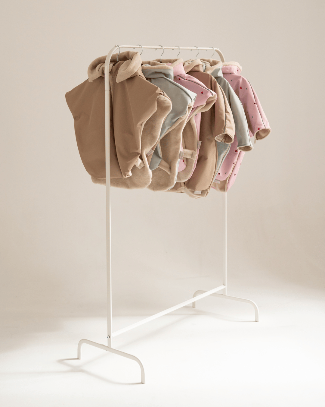 Naturalnie piękne – czym różnią się tkaniny używane w produktach Piapimo?